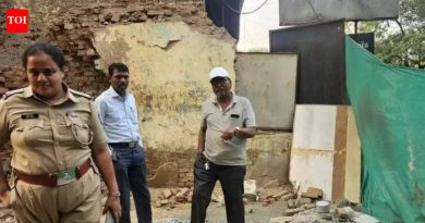 पुणे भूमिगत मेट्रोसाठी ड्रिलिंगसाठी कंत्राटदार, घरमालकावर गुन्हा दाखल