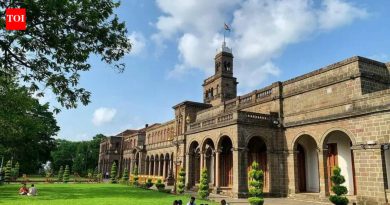 पुणे विद्यापीठातील विद्यार्थ्यांना शिष्यवृत्ती मिळते