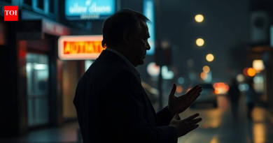 मुंबई उच्च न्यायालयातील वकिलाची चाकूने भोसकून हत्या, ट्रान्सजेंडरसह ३ जणांना अटक