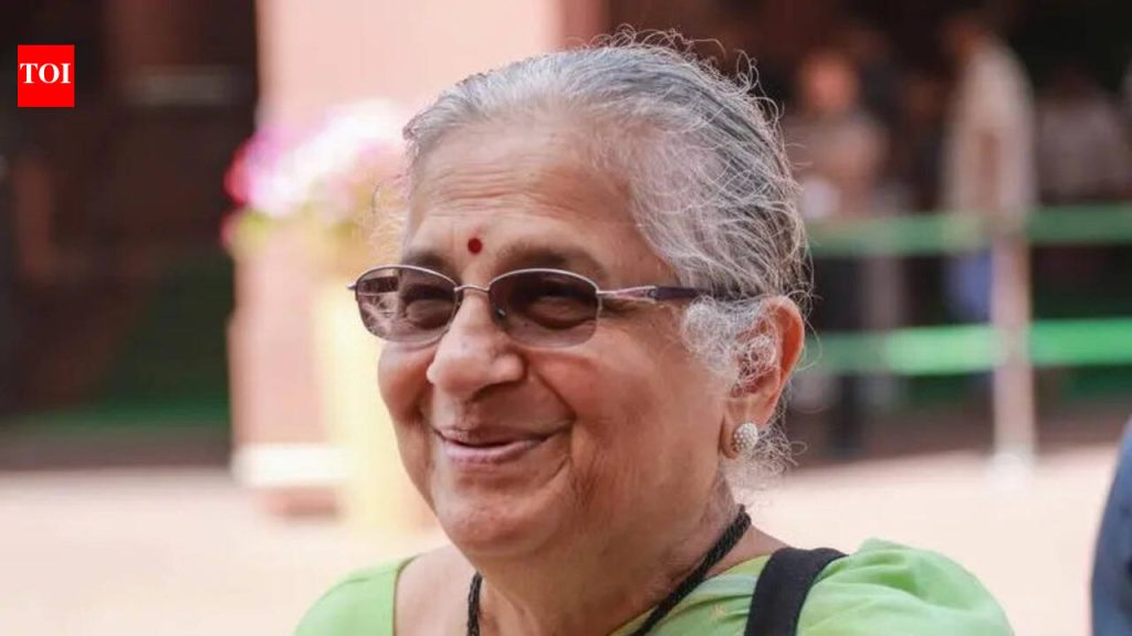 सुधा मूर्ती यांना डीलिट मिळणार आहे