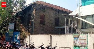 रोखीने त्रस्त असलेल्या पुणे कॅन्टने 120 वर्षे जुन्या एमजी रोड इमारतीचे व्यावसायिक रूपांतर करण्याची योजना आखली आहे