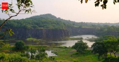4-5 मिनिटे वाचवण्यासाठी, एक प्रस्तावित रस्ता धोकादायक वेताळ टेकडी